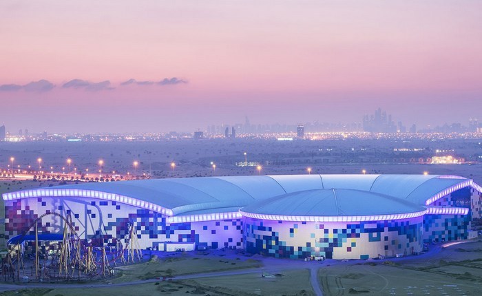 В Дубае начал работать самый большой в мире крытый парк развлечений IMG Worlds of Adventure