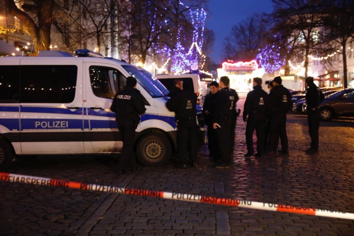 В Германии обезвредили взрывное устройство на потсдамской ярмарке