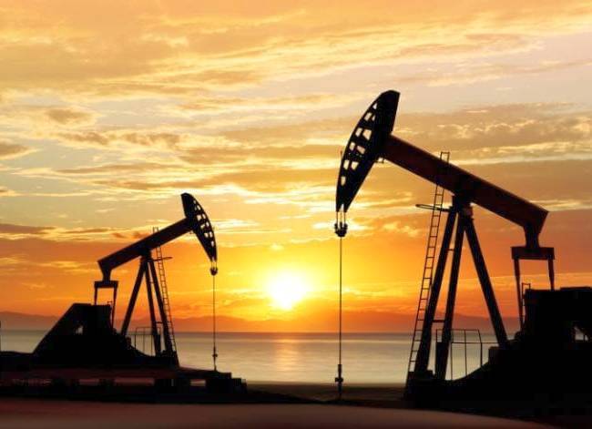 В США рекордными темпами растет количество нефтяных буровых установок