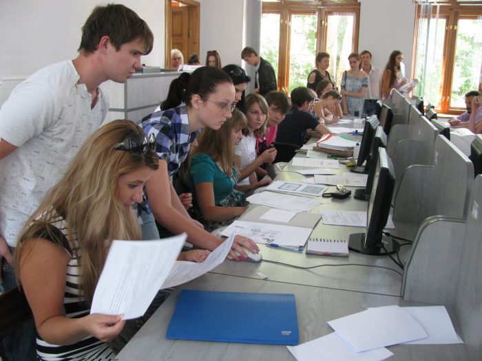 В Украине стартовала вступительная кампания в высшие учебные заведения