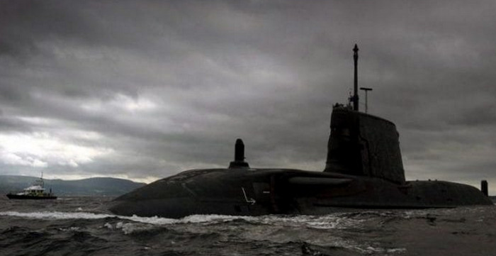 Великобритания заключила контракт на поставку подводной лодки класса Astute
