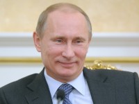 Владимир Путин поддерживает заморозку объемов добычи нефти