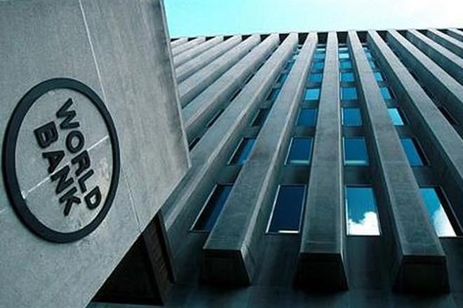 По прогнозам Всемирного банка в текущем и следующем году экономика замедлит свой рост 