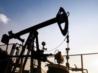 WSJ: Саудовская Аравия выполняет договоренности по снижению добычи нефти