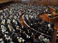 В Японии одобрили проект бюджета-2016 на 800 млрд долларов
