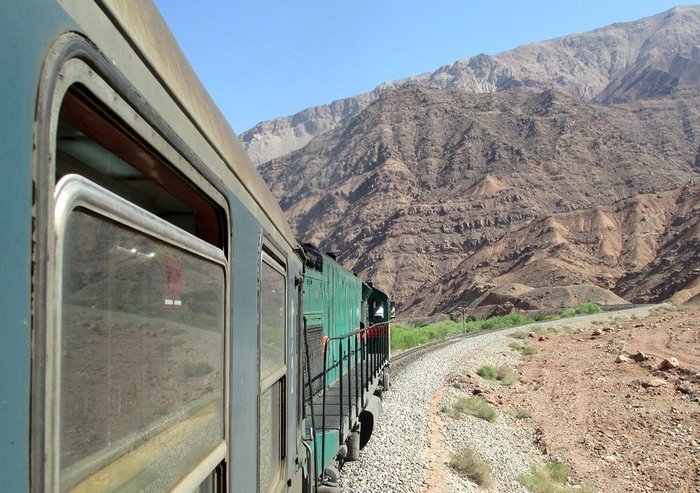 Запуск поезда из Украины в Иран невозможен, - Войцех Балчун