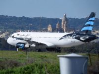 Захват ливийского самолета А320: террористы отпустили пассажиров