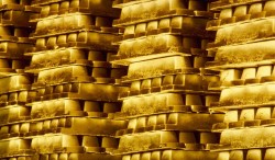 С целью привлечения иностранных инвестиций в Китае открывается рынок золота