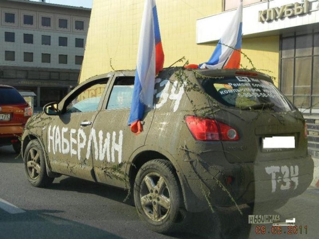 Хит-парад самых крутых военных автомобилей в честь 9-го мая в России